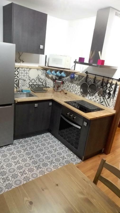 Apartamento Bianca Apartment Gijon Ngoại thất bức ảnh